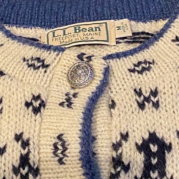 L.L. Bean Freeport, Maine 85% Wool/15% Nylon Blend Sweater Cardigan Sz M - Picture 5 of 6